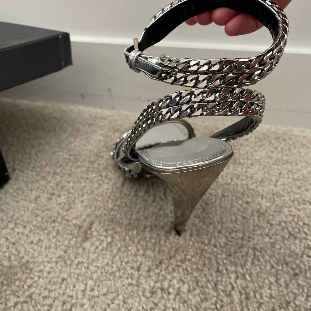 Tom Ford Chain shoes. Worn twice size 40